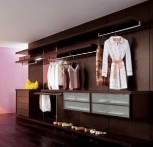 tu-am-tuong-gia-re-576n