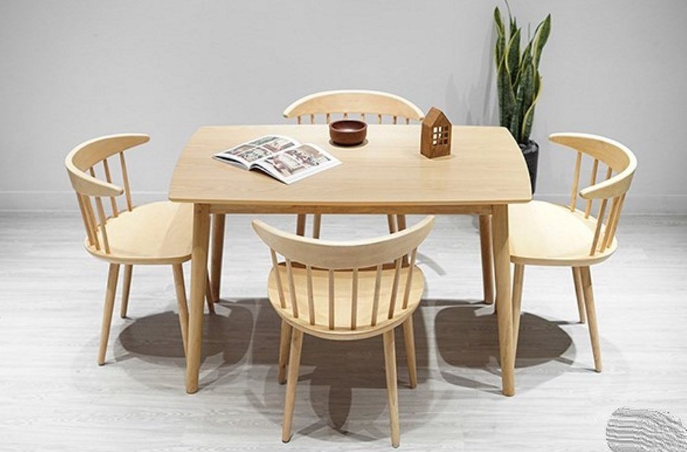 bo-ban-an-4-ghe-go-cao-su